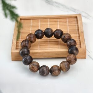 Vòng Trầm Hương Phong Thủy